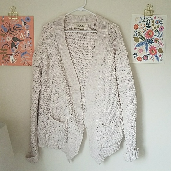Listicle Sweaters - Cream chunky cardigan